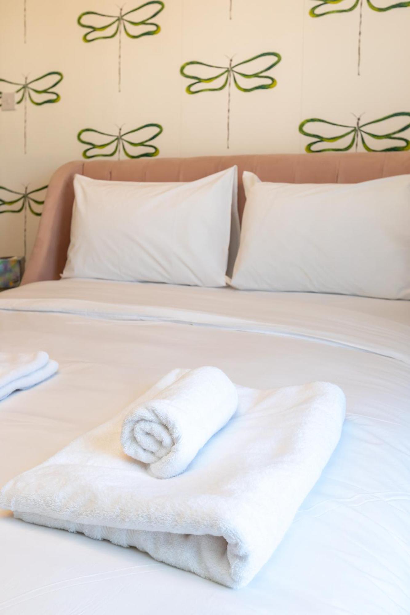 런던 Spacious & Pristine 2Bd Flat - Balham 아파트 외부 사진