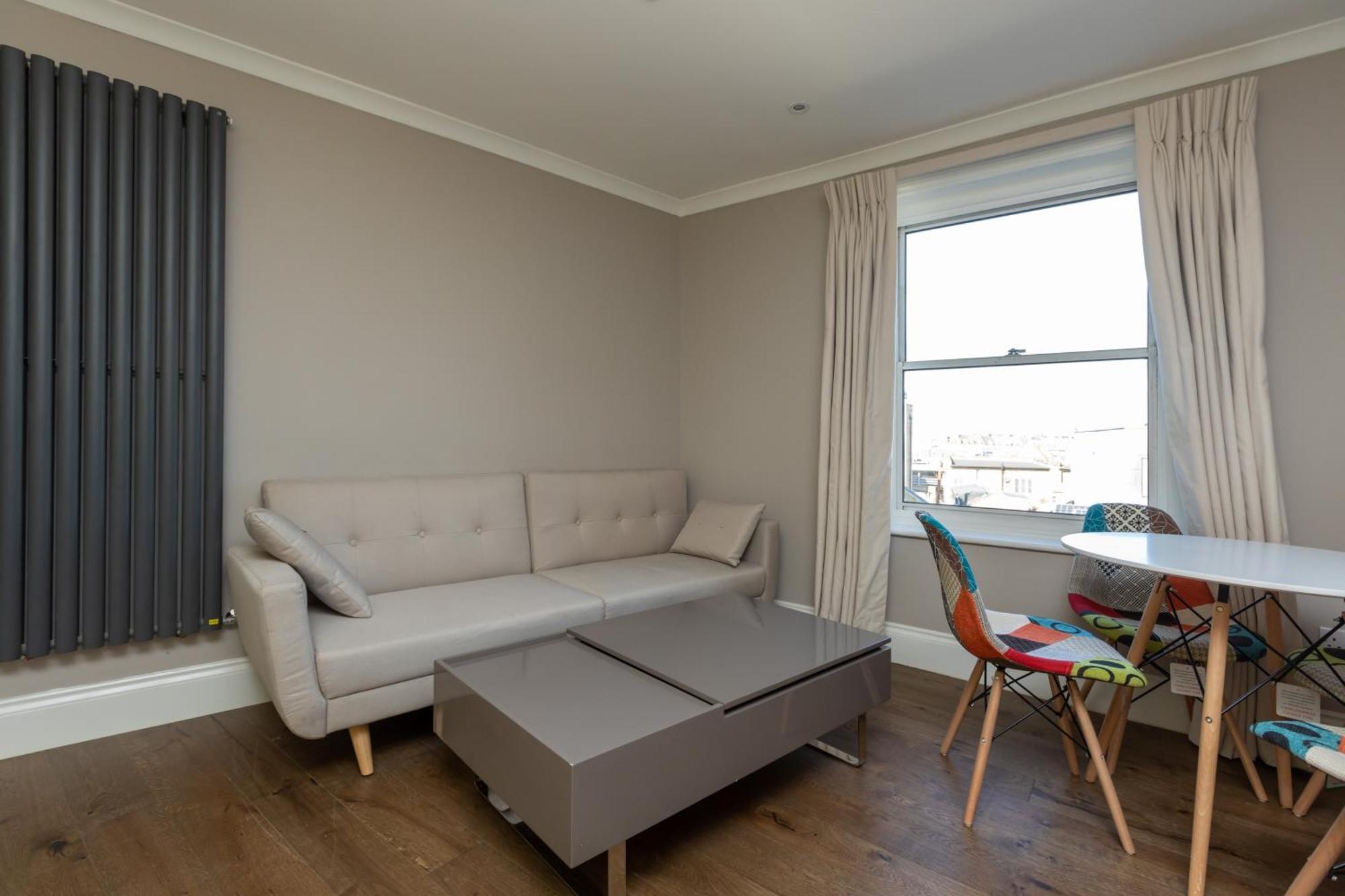런던 Spacious & Pristine 2Bd Flat - Balham 아파트 외부 사진